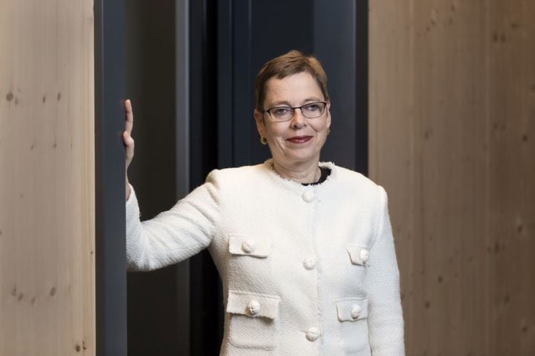 Portrettfoto av Medietilsynets direktør Mari Velsand.