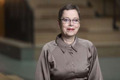 Portrettbilde av Medietilsynets direktør, Mari Velsand.