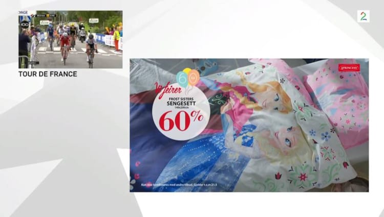 Et skjermbilde fra TV2 sin tour de france-sending hvor de har bilde i bilde med direktesending og reklame. 