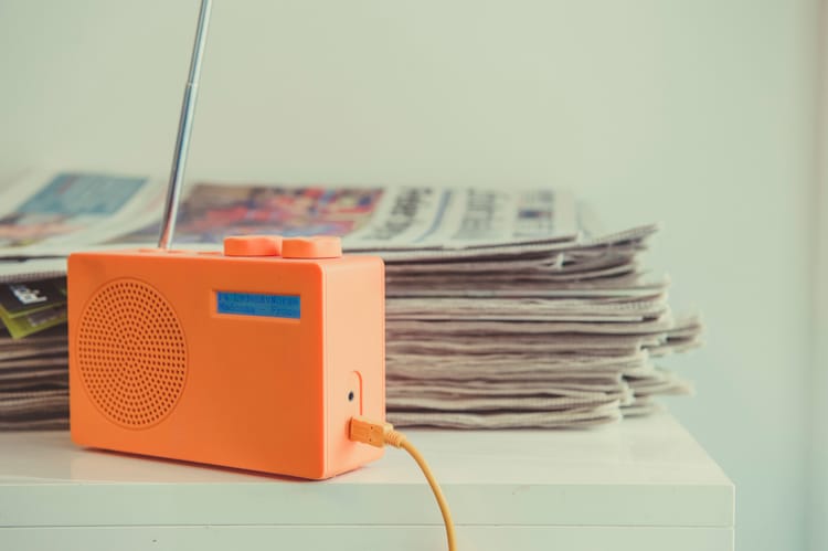 Radio og aviser. Foto Medietilsynet