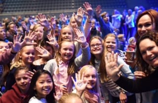 11 og 12-åringer i Telenor Arena på Bruk hue-åpning 8. oktober 2015 Foto: Martin Fjellanger, Telenor